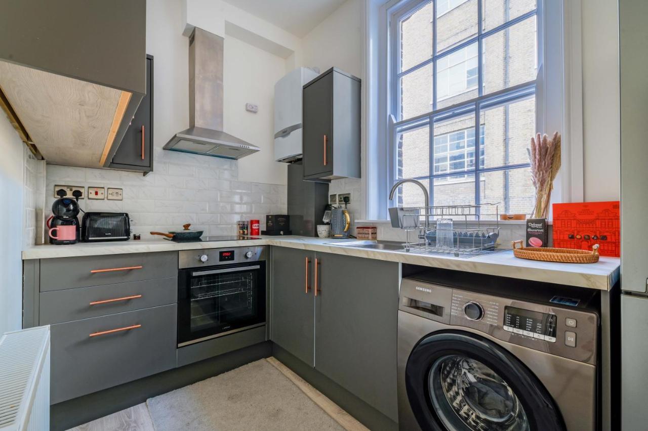 Charming Newly Refurb 2-Bed 2-Bath Whole Apartment Near Hyde Park & Kensington, Prime Paddington Location Zone 1 Londres Exterior foto